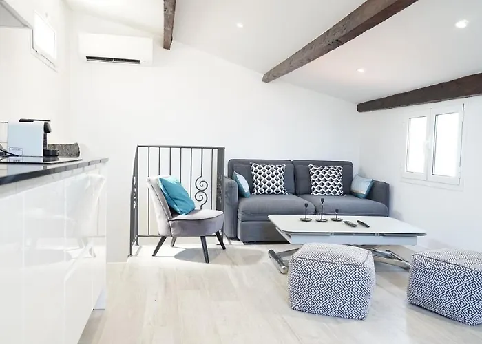 Hotel Le Bastion *